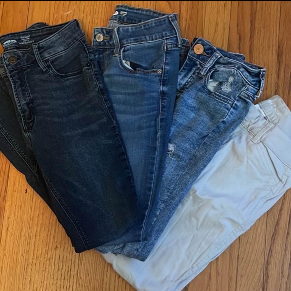 woman’s size 0 jeans and pixie pants